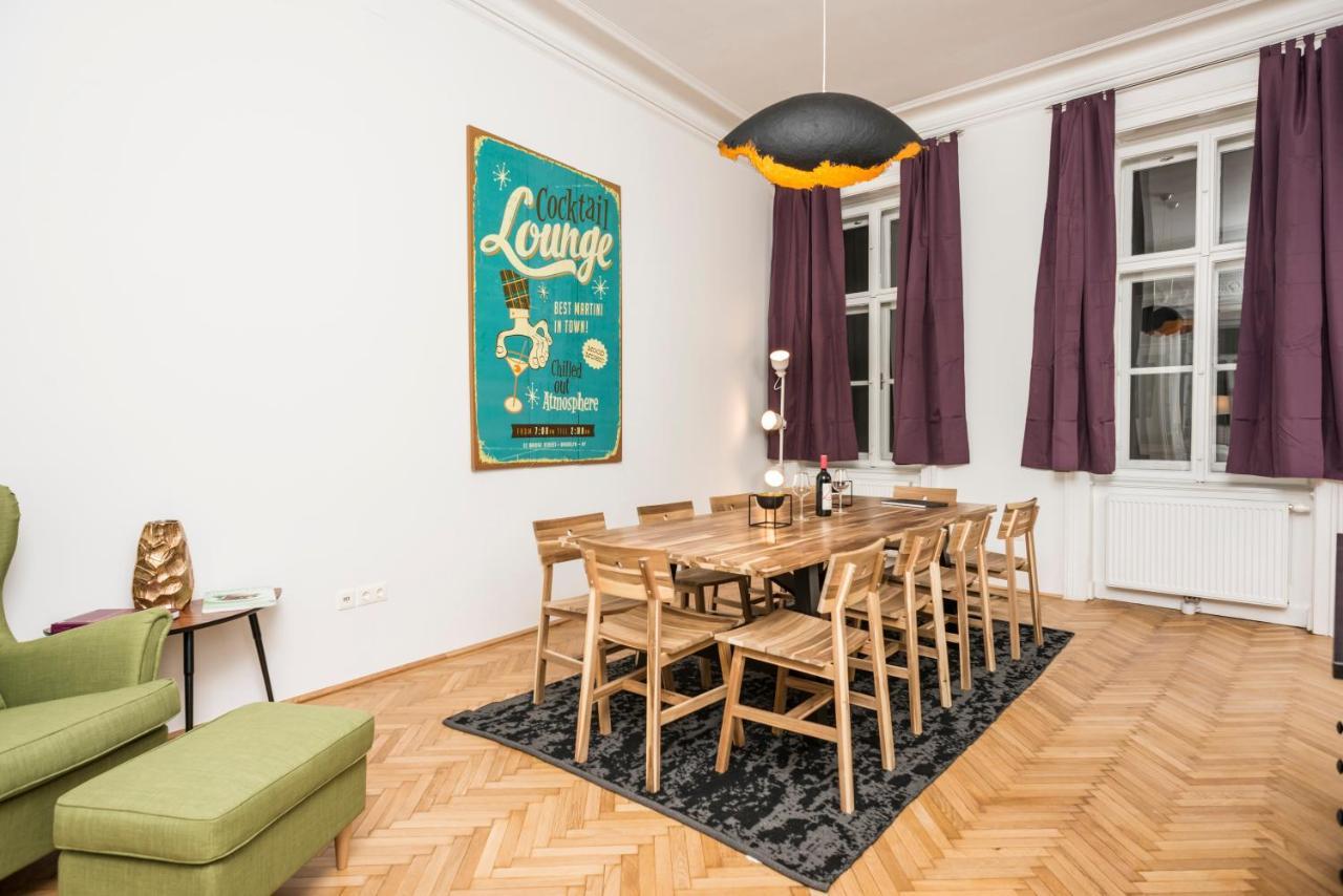 וינה Senator Suite Stephansplatz By Ichbucheat מראה חיצוני תמונה